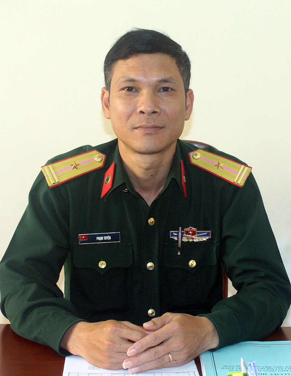 Nét đẹp người cán bộ quân y