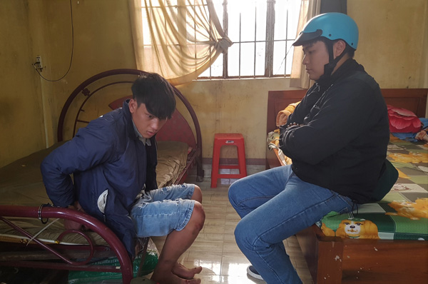 Tay không bắt trộm