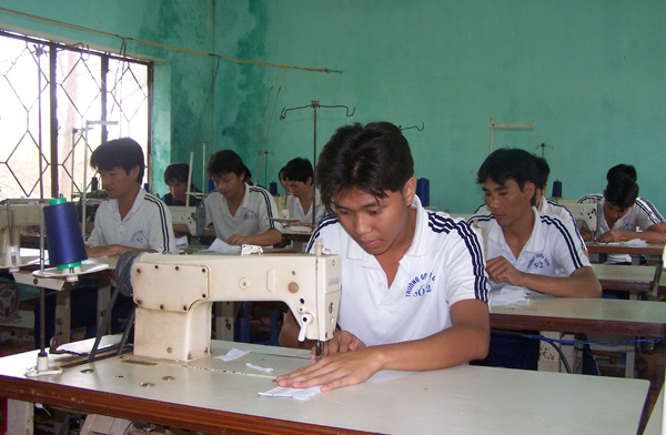 Người cai nghiện ma túy phải đóng góp 400 ngàn đồng tiền thuốc hỗ trợ cắt cơn nghiện