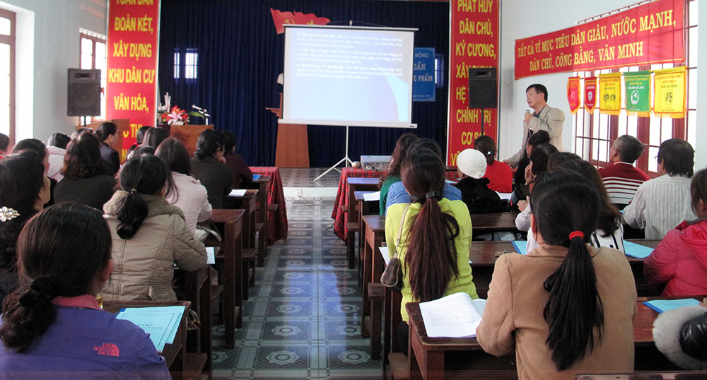 Trang bị kiến thức an toàn thực phẩm cho 60 hộ thuộc mô hình "An toàn thực phẩm với thức ăn đường phố"
