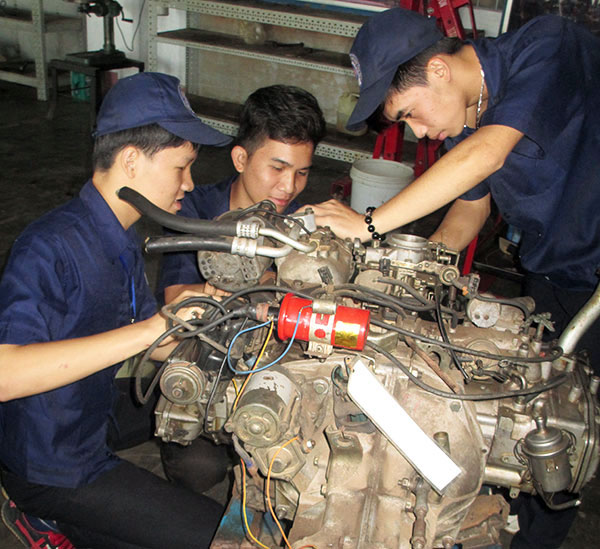 Các trung tâm GDTX khai giảng năm học 2018-2019