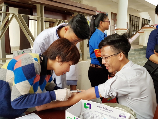 Sinh viên Trường Đại học Đà Lạt hiến 335 đơn vị máu