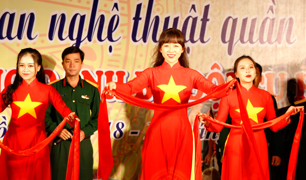 Tái hiện đời sống người lính qua gần 100 tiết mục văn nghệ đặc sắc