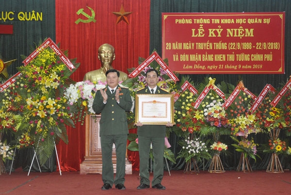 Phòng Thông tin khoa học quân sự kỷ niệm 20 năm thành lập