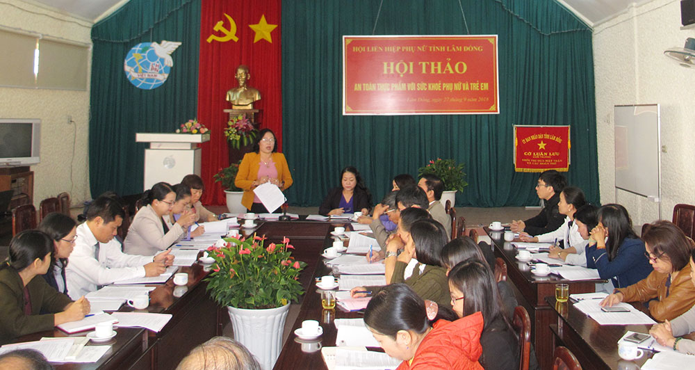 Hội thảo về "An toàn thực phẩm với sức khỏe phụ nữ và trẻ em"