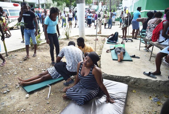 Haiti: Gần 350 người thương vong do động đất tại Haiti