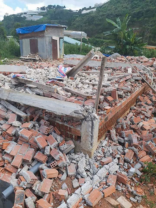 Chủ đầu tư đã khắc phục xong công trình xây sai phạm xây dựng trên đất dự án du lịch Cam Ly, Măngline