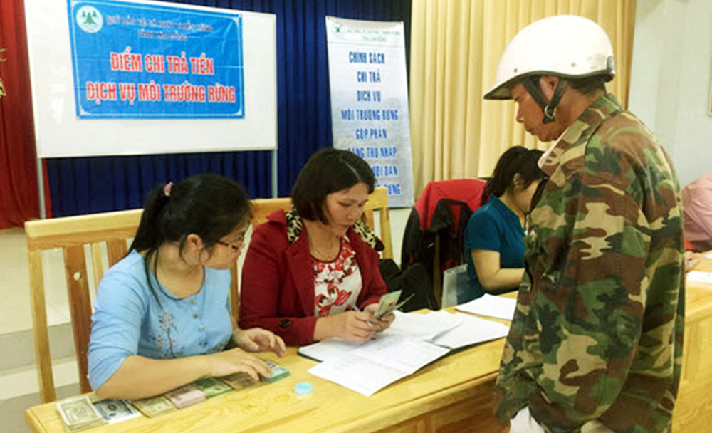 Triển khai tạm ứng tiền khoán BVR quý III/2018