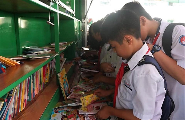 Hơn 10.000 lượt học sinh Bảo Lộc tham gia Ngày hội đọc sách "Trường học vĩ đại nhất là sách vở"