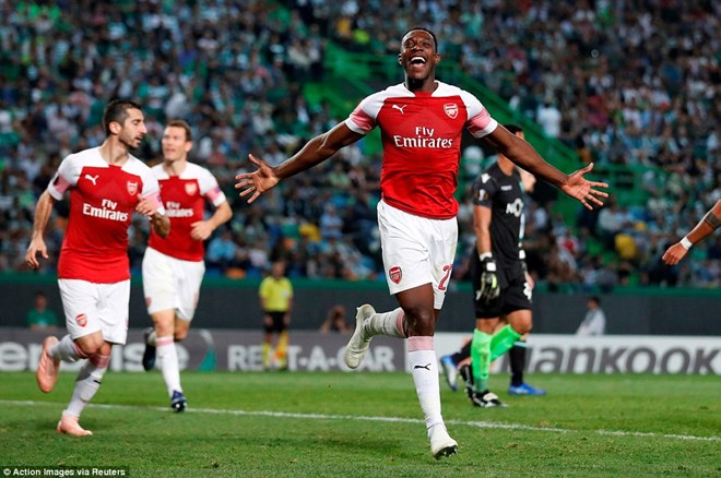 Kết quả bóng đá: Arsenal, Chelsea đặt 1 chân vào vòng knock-out