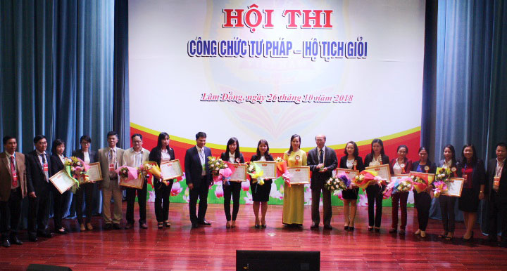 Hội thi Công chức Tư pháp-Hộ tịch giỏi năm 2018