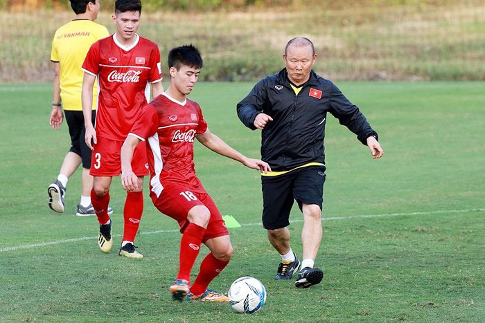Bắt đầu khởi tranh giải Vô địch Bóng đá Ðông Nam Á 2018