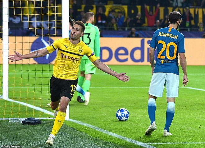 Champions League: 4 đội bóng sớm giành vé vào vòng knock-out?