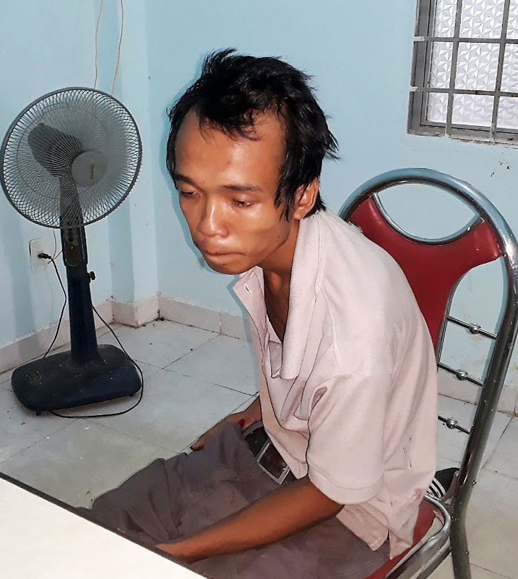Bắt quả tang đối tượng trộm cắp xe máy