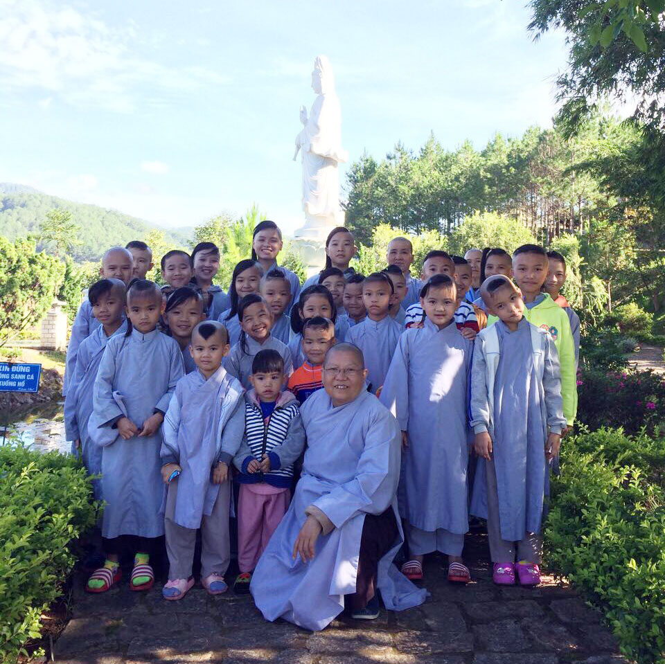 Người mẹ của 47 trẻ mồ côi