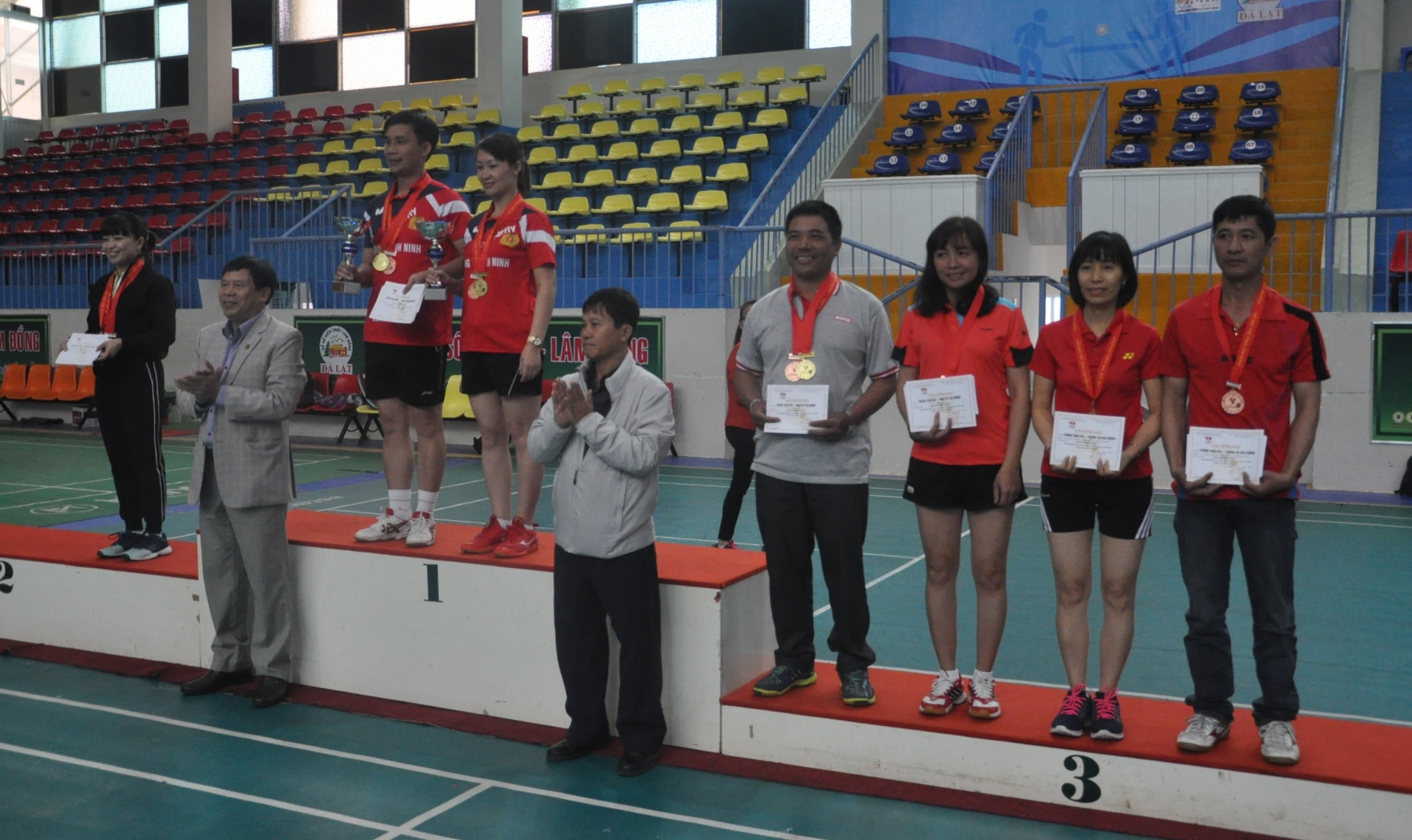 Các VĐV đoạt huy chương nội dung đôi nam nữ, giải Quản lý