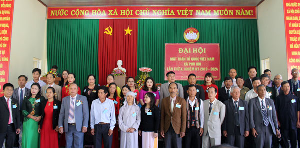 Ban chấp hành UBMTTQVN xã Phú Hội nhiệm kỳ 2019-2024 ra mắt đại hội