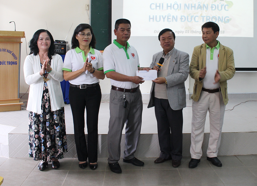 Ra mắt Chi hội Bảo trợ Bệnh nhân nghèo – Người tàn tật và Trẻ mồ côi huyện Đức Trọng