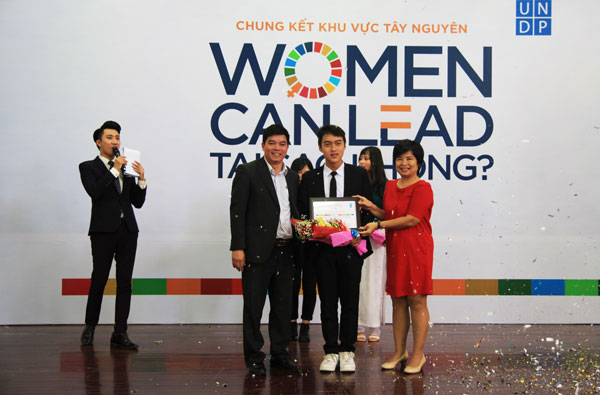 Sinh viên Trường Đại học Đà Lạt giành quyền tham gia Chung kết toàn quốc cuộc thi "Women can lead – Tại sao không?"