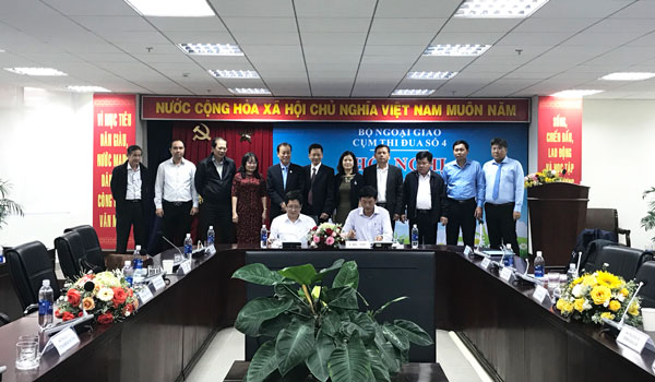 Bộ Ngoại giao: Ký kết giao ước thi đua Cụm số 4