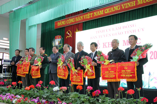 20 thí sinh tham gia Hội thi Báo cáo viên giỏi cấp tỉnh