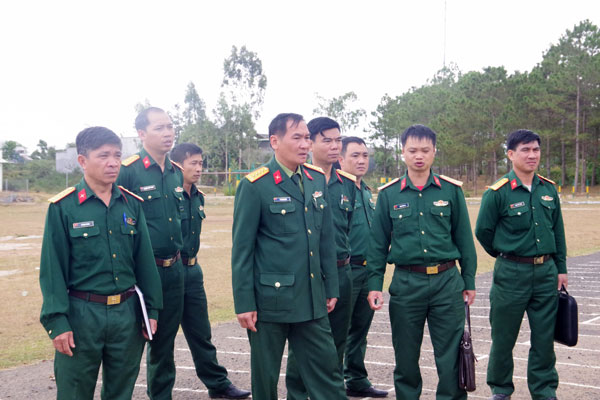 Kiểm tra công tác chuẩn bị huấn luyện tại Trung đoàn bộ binh 994