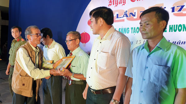 Lắng đọng đêm thơ Nguyên tiêu tại Đạ Tẻh
