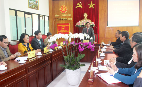 Các đại biểu tham dự lễ công bố quyết định của Ban Bí thư