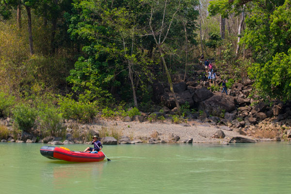 Thác Gia Long 