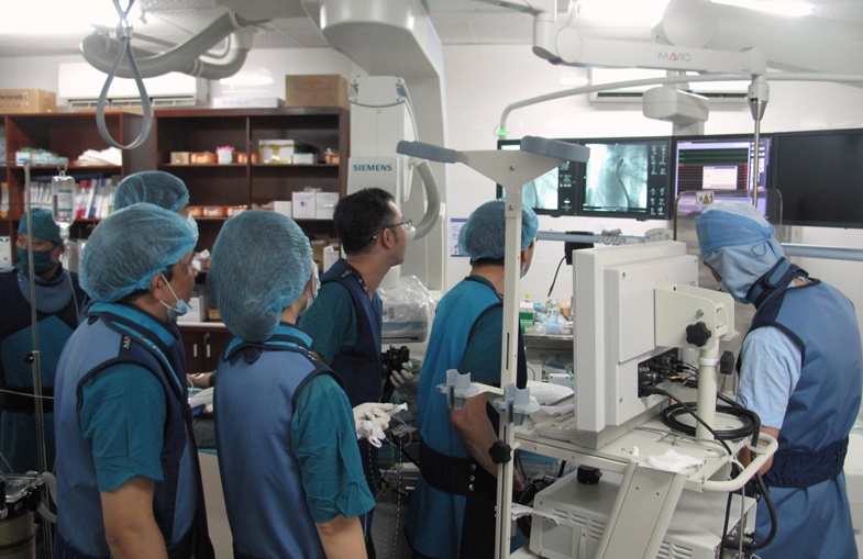 Bệnh viện Đa khoa Lâm Đồng thực hiện kỹ thuật nội soi mật tụy ngược dòng