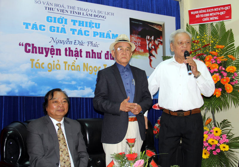 Ðọc "Nguyễn Ðức Phúc - chuyện thật như đùa"