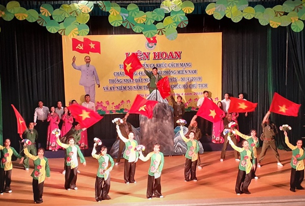 Tiết mục đạt giải nhất trong đêm liên hoan