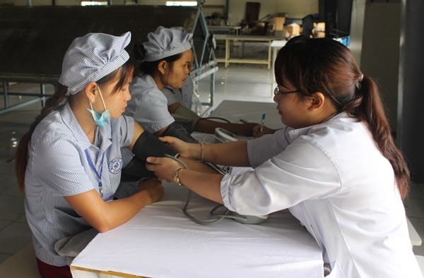 Khám, phát thuốc miễn phí cho công nhân Công ty Merkava