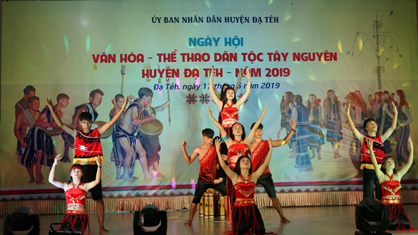 Đạ Tẻh tổ chức Ngày hội văn hóa thể thao dân tộc Tây Nguyên