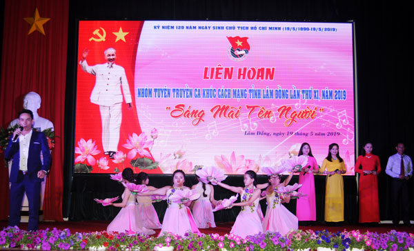 Liên hoan nhóm tuyên truyền ca khúc cách mạng năm 2019