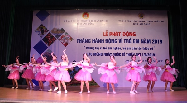 Chung tay vì trẻ em nghèo, trẻ em dân tộc thiểu số