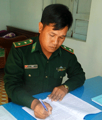 Người sĩ quan Biên phòng mỗi ngày làm một việc tốt