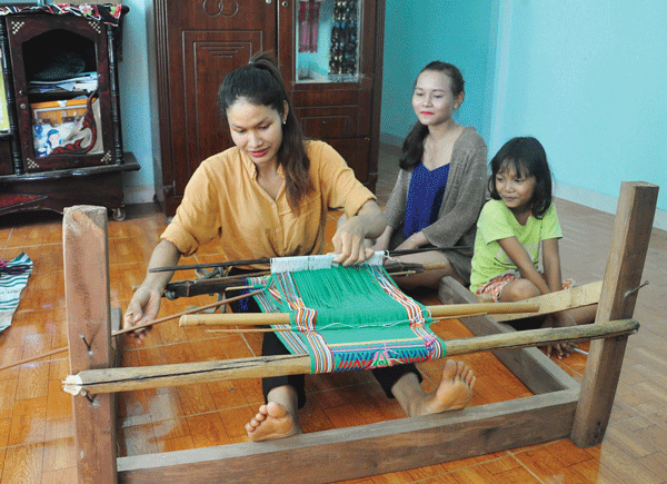 Đạ Huoai: Nỗ lực bảo tồn di sản văn hóa trong vùng dân tộc thiểu số