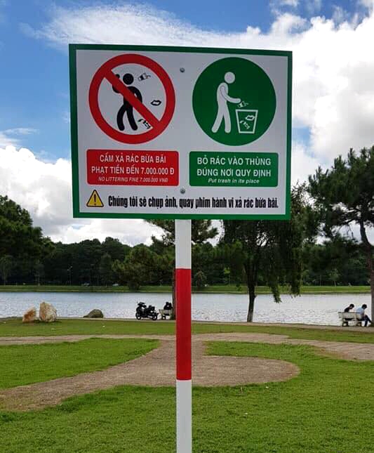 Đà Lạt: Đặt biển cảnh báo phạt tiền và ghi hình, xử phạt hành vi xả rác bừa bãi