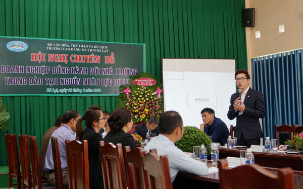 Doanh nghiệp đồng hành với nhà trường trong đào tạo nguồn nhân lực du lịch