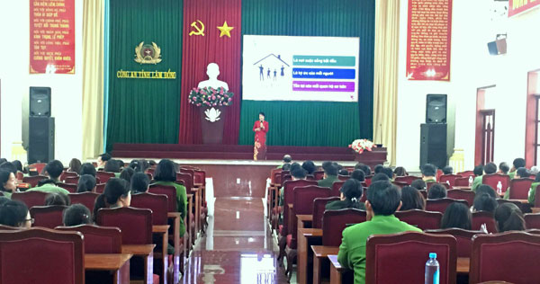 Tọa đàm xây dựng gia đình cán bộ chiến sĩ Công an thời kỳ 4.0