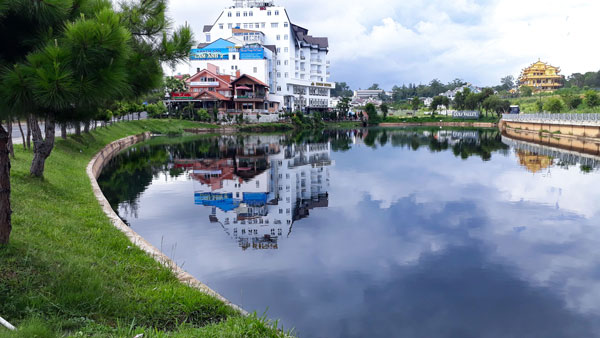 Đã khắc phục ô nhiễm tạm thời hồ Đội Có