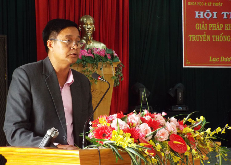 Ông Cil Poh - Phó Chủ tịch UBND huyện Lạc Dương