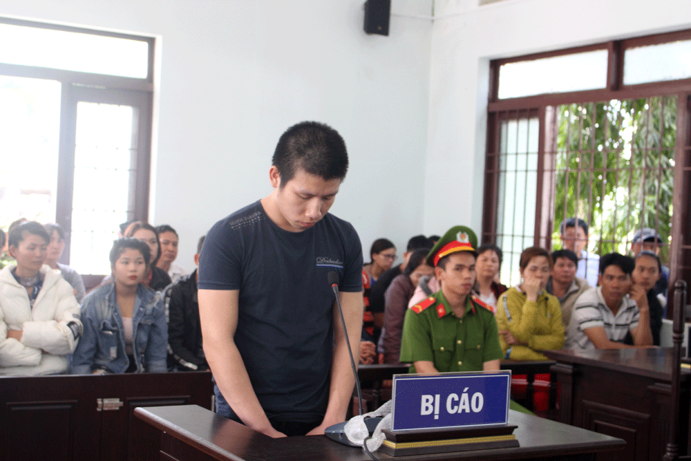Giết người do mâu thuẫn tình cảm, lĩnh án 18 năm tù
