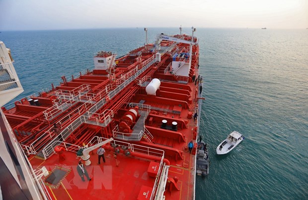Tổng thống Iran muốn trao đổi các tàu chở dầu với Anh