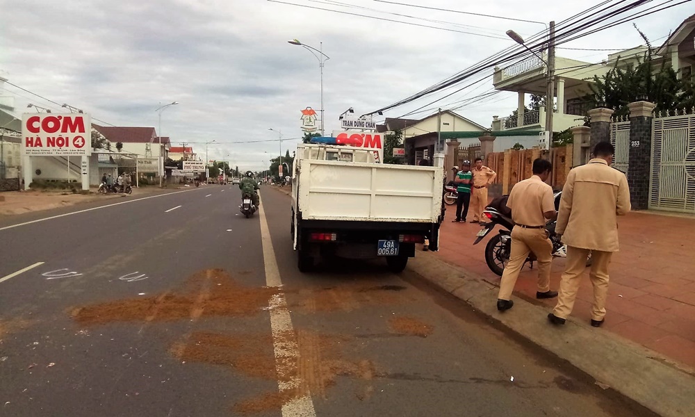 Truy tìm ô tô gây tai nạn chết người rồi bỏ trốn