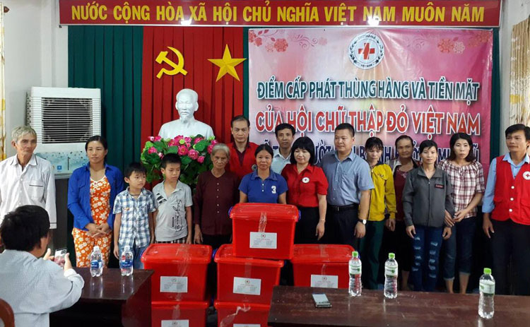 Hội Chữ thập đỏ Việt Nam cứu trợ khắc phục hậu quả thiệt hại do mưa lũ trên địa bàn tỉnh