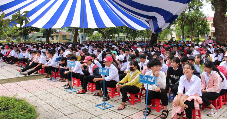 Cát Tiên: Truyền thông phòng, chống xâm hại trẻ em