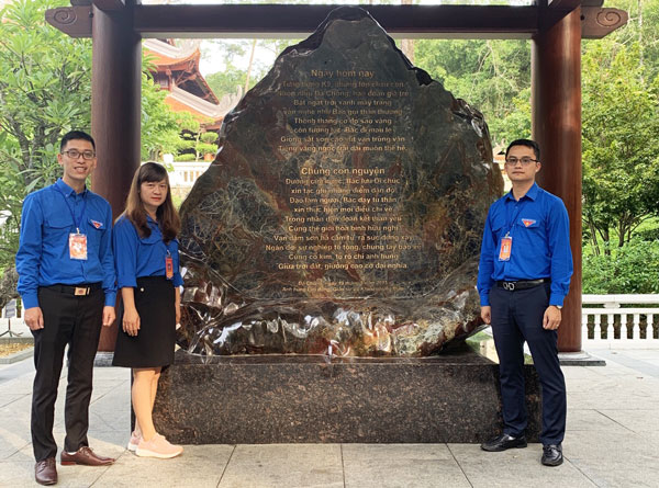 Lâm Đồng có 3 đảng viên tham gia Chương trình gặp gỡ ''Đảng viên trẻ tiêu biểu học tập và làm theo lời Bác toàn quốc năm 2019''