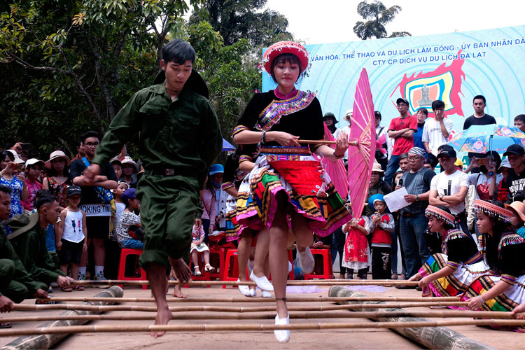 Múa sạp